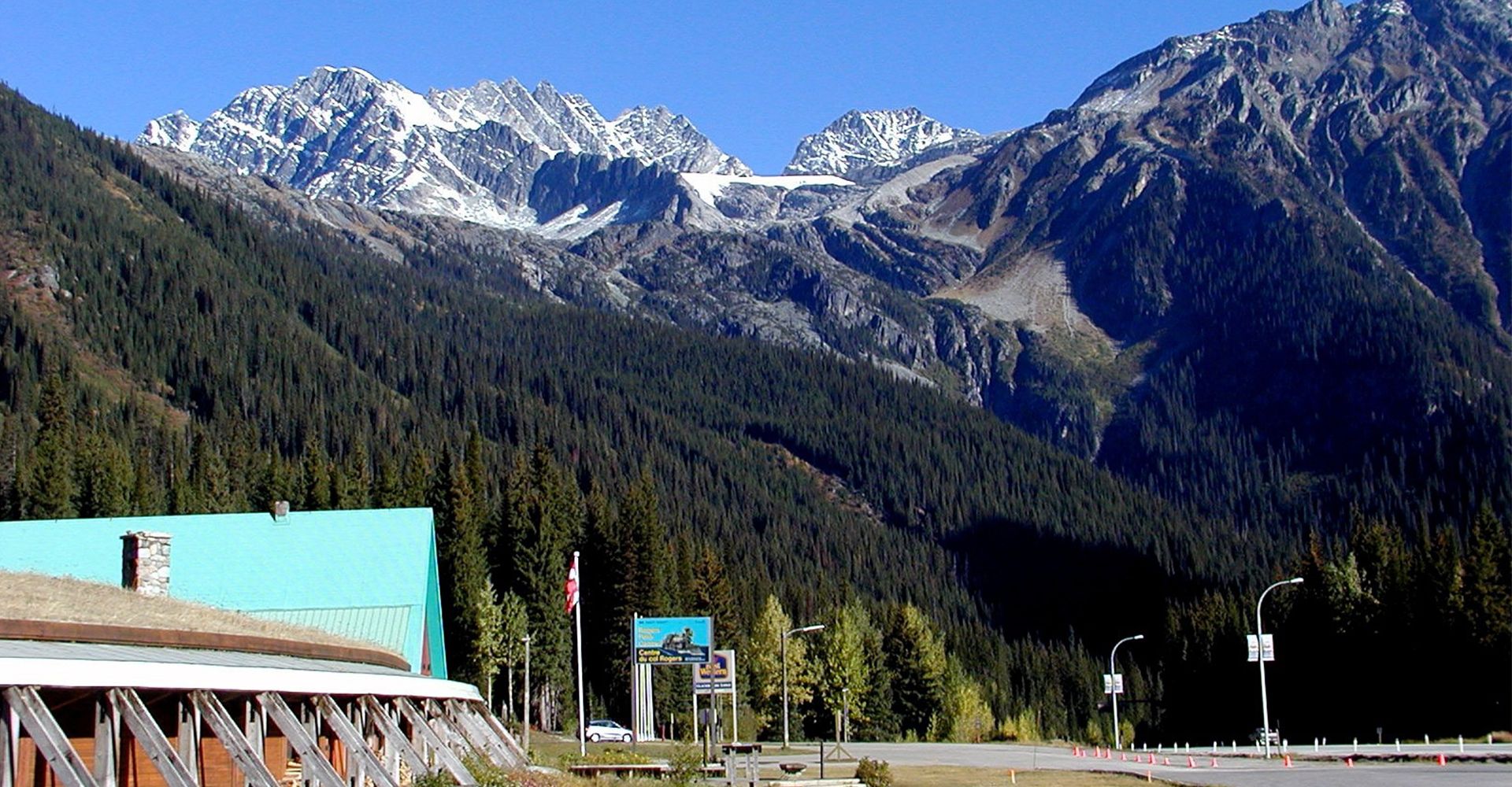 Rogers Pass met uitzicht op de Rockies